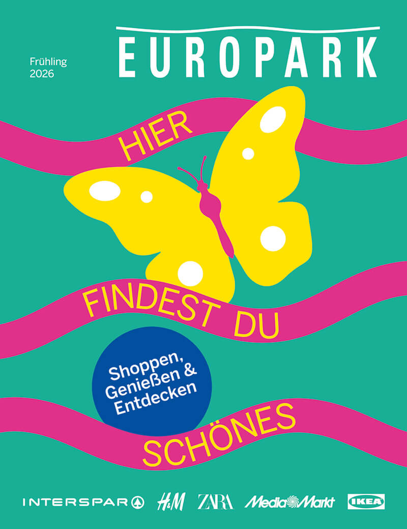 Plakat für den Europa-Park Rust 2025 mit dem Hasen "Pier", der zum Shoppen, Genießen und Entdecken einlädt. Bunte Schrift und Illustrationen betonen die Freude und Vielfalt des Parks.
